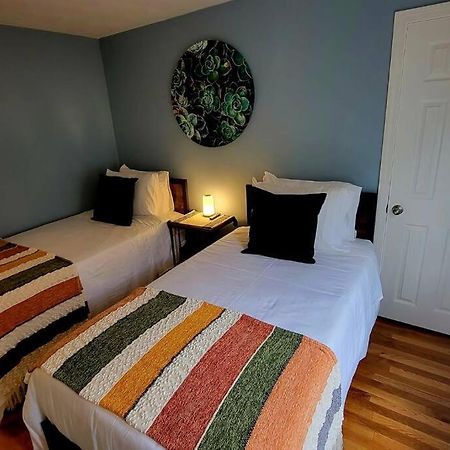Unique & Peaceful Boston Home المظهر الخارجي الصورة