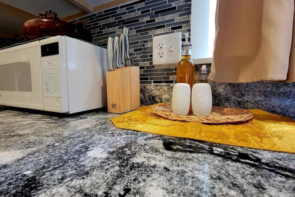 Unique & Peaceful Boston Home المظهر الخارجي الصورة