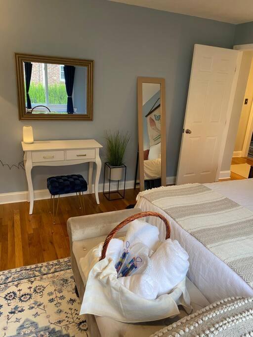 Unique & Peaceful Boston Home المظهر الخارجي الصورة