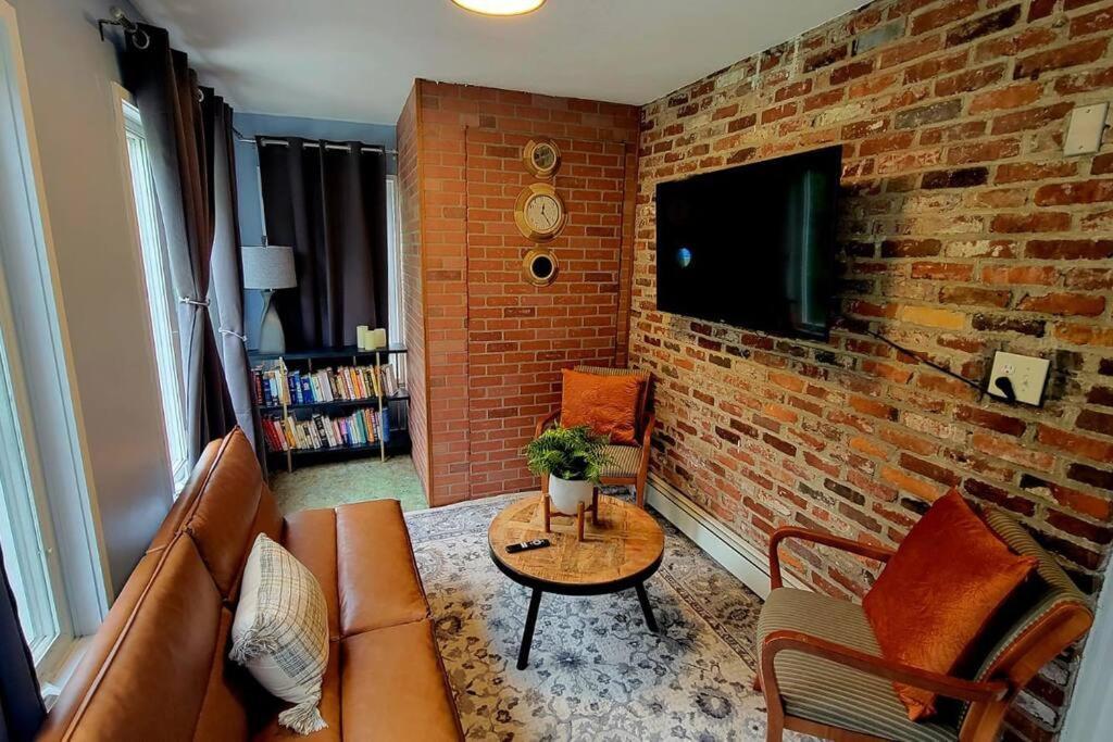 Unique & Peaceful Boston Home المظهر الخارجي الصورة